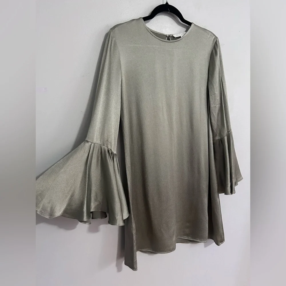 Alexis Pewter Textured Bell Sleeve Mini Dress Size Small Formal Cocktail Party